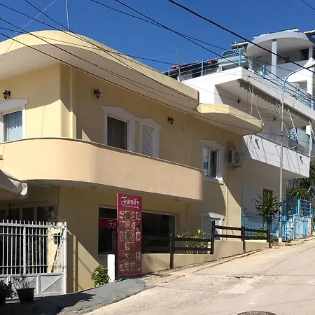 Vila La Tuna * Ksamil